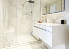 luxusni-plavby-hotel-emerald-azzura-016.jpg