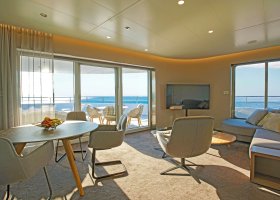 luxusni-plavby-hotel-emerald-sakara-024.jpg