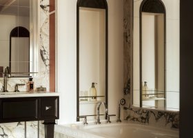 luxusni-plavby-hotel-orient-express-corinthian-016.jpg
