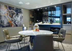 luxusni-plavby-hotel-scenic-eclipse-ii-019.jpg