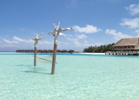 maledivy-hotel-anantara-dhigu-resort-252.jpg