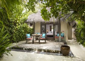 maledivy-hotel-anantara-dhigu-resort-289.jpg