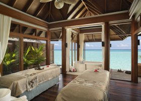 maledivy-hotel-anantara-dhigu-resort-432.jpg