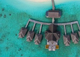 maledivy-hotel-anantara-kihavah-026.jpeg