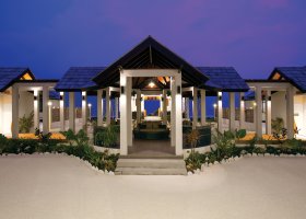 maledivy-hotel-atmosphere-kanifushi-149.jpg