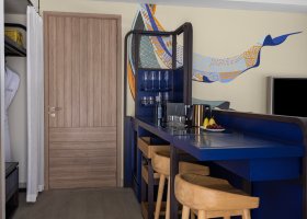 maledivy-hotel-avani-fares-maldives-049.jpg