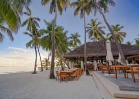 maledivy-hotel-ayada-maldives-002.jpg