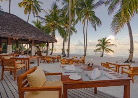 maledivy-hotel-ayada-maldives-003.jpg