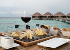 maledivy-hotel-ayada-maldives-014.jpg