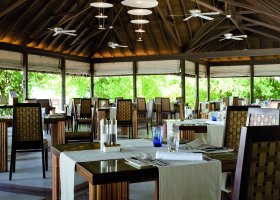 maledivy-hotel-coco-bodu-hithi-018.jpg