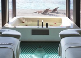 maledivy-hotel-coco-bodu-hithi-022.jpg