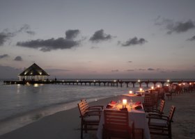 maledivy-hotel-coco-bodu-hithi-024.jpg