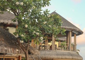 maledivy-hotel-coco-bodu-hithi-031.jpg