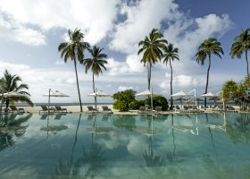maledivy-hotel-constance-halaveli-resort-222.jpg