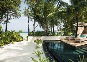 maledivy-hotel-constance-halaveli-resort-265.jpg