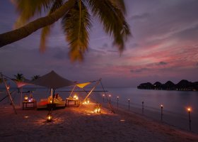 maledivy-hotel-constance-halaveli-resort-311.jpg