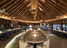 maledivy-hotel-constance-halaveli-resort-313.jpg