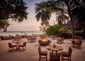 maledivy-hotel-constance-halaveli-resort-333.jpg
