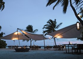 maledivy-hotel-constance-halaveli-resort-335.jpg