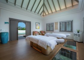 maledivy-hotel-cora-cora-294.jpg