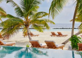 maledivy-hotel-dhigali-maldives-001.jpg