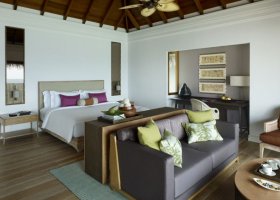 maledivy-hotel-dusit-thani-maldives-468.jpg