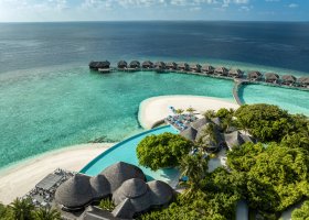 maledivy-hotel-dusit-thani-maldives-496.jpg