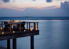 maledivy-hotel-dusit-thani-maldives-520.jpg