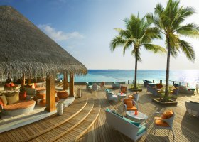 maledivy-hotel-dusit-thani-maldives-541.jpg