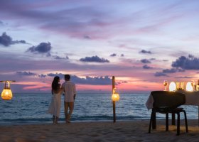 maledivy-hotel-dusit-thani-maldives-561.jpg