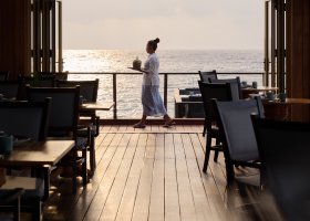 maledivy-hotel-dusit-thani-maldives-566.jpg