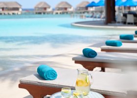 maledivy-hotel-dusit-thani-maldives-575.jpg