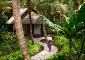 maledivy-hotel-dusit-thani-maldives-594.jpg