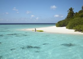 maledivy-hotel-dusit-thani-maldives-600.jpg