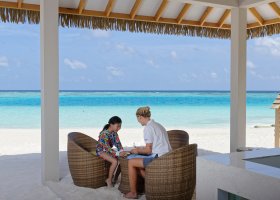 maledivy-hotel-emerald-faarufushi-031.jpg