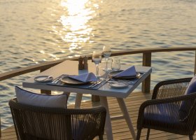 maledivy-hotel-emerald-faarufushi-332.jpg