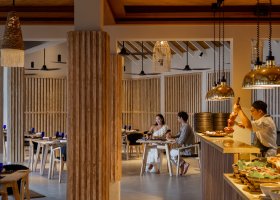 maledivy-hotel-emerald-faarufushi-342.jpg