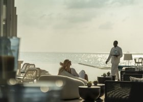 maledivy-hotel-four-seasons-landaa-giraavaru-032.jpg
