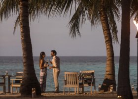 maledivy-hotel-four-seasons-landaa-giraavaru-036.jpg