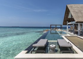 maledivy-hotel-four-seasons-landaa-giraavaru-156.jpg