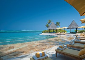 maledivy-hotel-four-seasons-resort-kuda-huraa-027.jpg