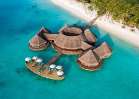 maledivy-hotel-gili-lankanfushi-333.jpg
