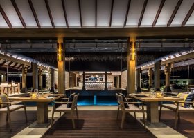 maledivy-hotel-grand-park-kodhipparu-177.jpg