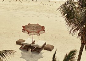 maledivy-hotel-here-baa-atoll-maldives-005.jpeg