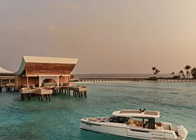 maledivy-hotel-here-baa-atoll-maldives-047.jpeg
