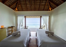 maledivy-hotel-hurawalhi-island-resort-236.jpg