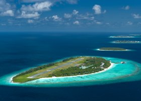 maledivy-hotel-ifuru-island-maldives-008.jpg