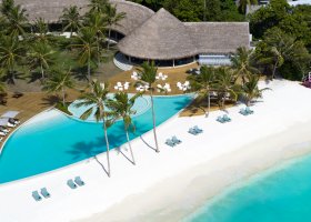 maledivy-hotel-ifuru-island-maldives-012.jpg