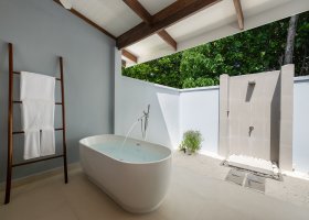 maledivy-hotel-ifuru-island-maldives-031.jpg