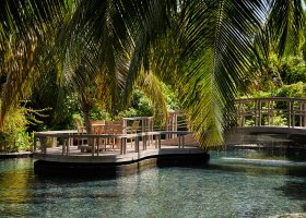maledivy-hotel-ja-manafaru-179.jpg